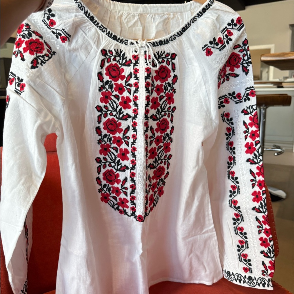 Embroidered White and Red Women's Top